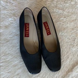 Vaneli east black heels wedges